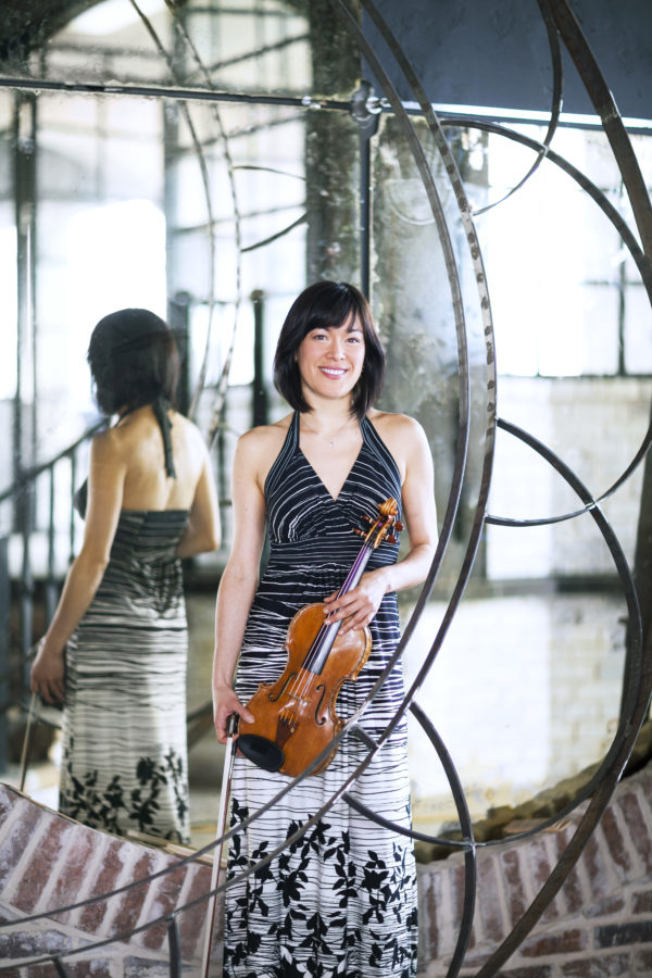 ROCO Violinist Maureen Nelson